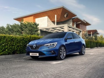 Renault Megane GrandCoupe - Powr&oacute;t
